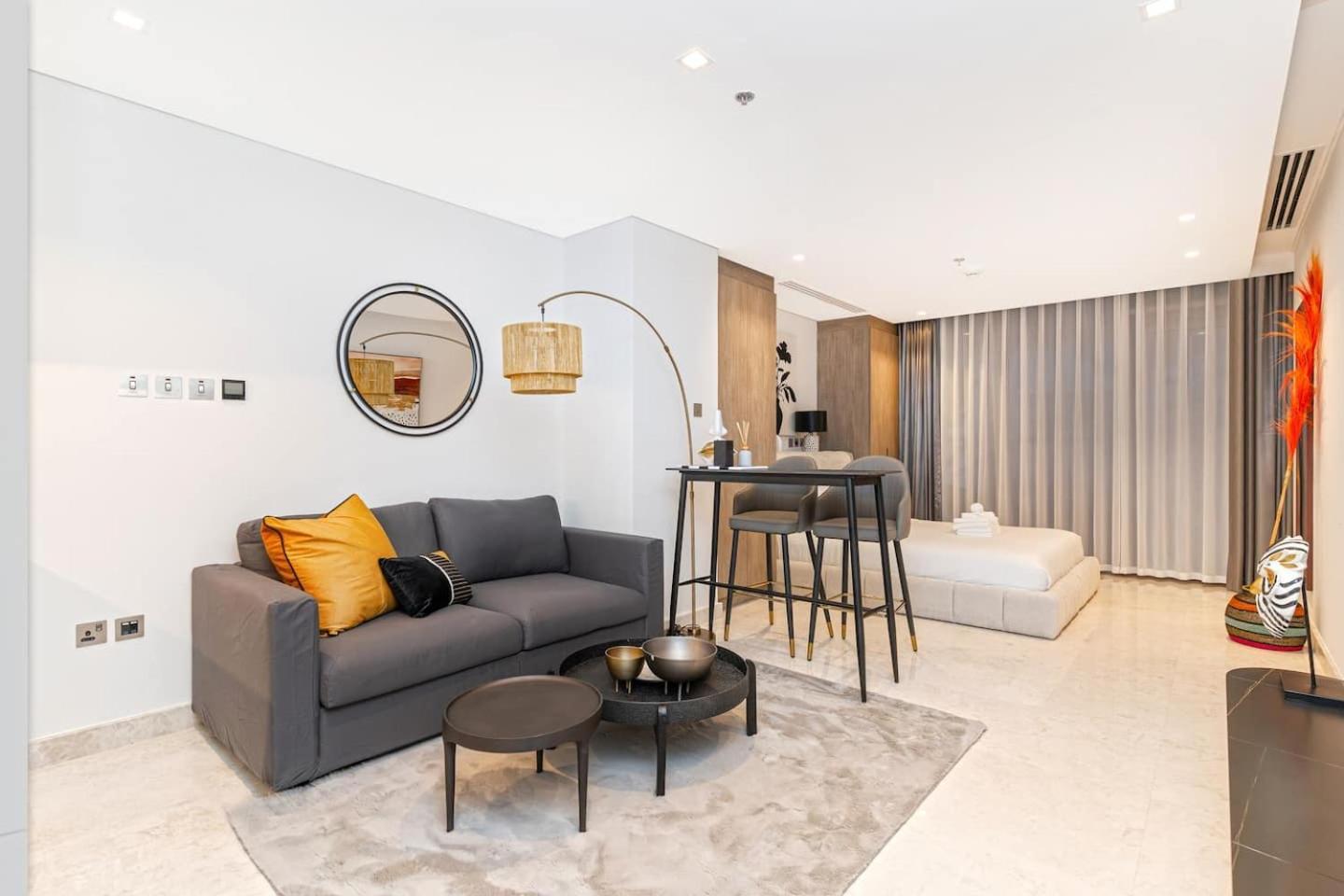 Apartment Fashionable Studio8 Min Walk To Burj Khalifa Dubai